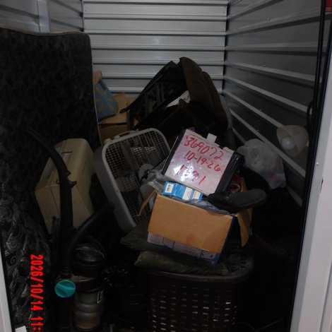 5 x 10 storage unit in Trotwood, OH