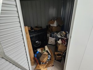 10 x 10 unit in Portsmouth