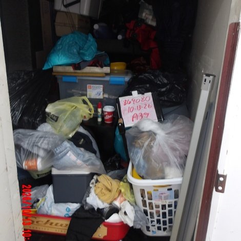 8 x 9 storage unit in Springfield, OH