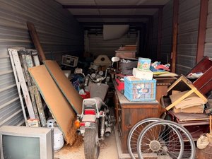 10 x 30 storage unit in McKeesport, PA