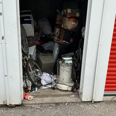 5 x 10 storage unit in Waterloo, IA