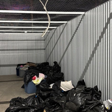 10 x 30 storage unit in Kinston, NC