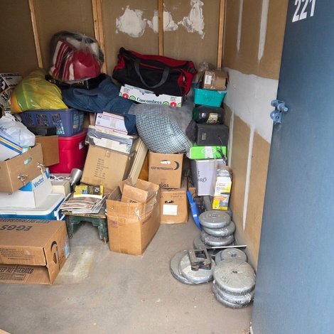 10 x 20 storage unit in NE Albuquerque, NM