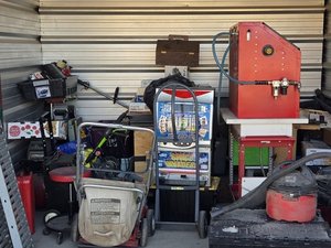 10 x 10 storage unit in N Fargo, ND