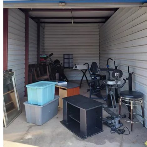 10 x 20 storage unit in Branson, MO