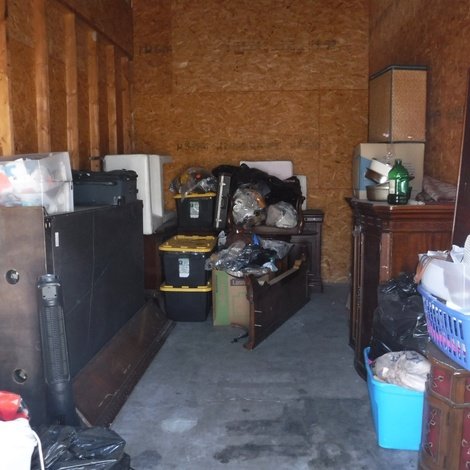 10 x 20 storage unit in Versailles, KY