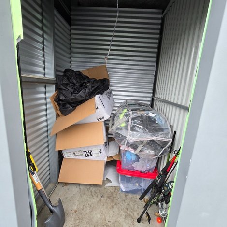 5 x 5 storage unit in Johnston, RI