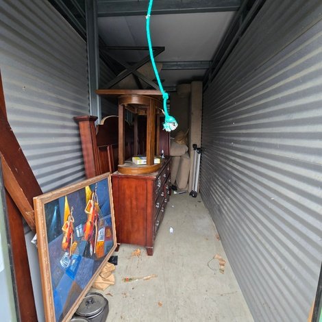 5 x 15 storage unit in Johnston, RI