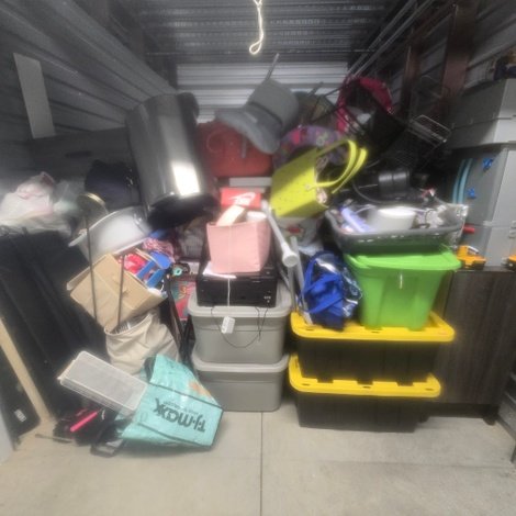 10 x 15 storage unit in Unknown, MA
