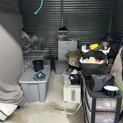 10 x 10 storage unit in Unknown, MA