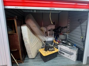 10 x 10 unit in Florence