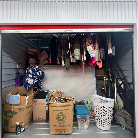 10 x 10 storage unit in Florence, SC