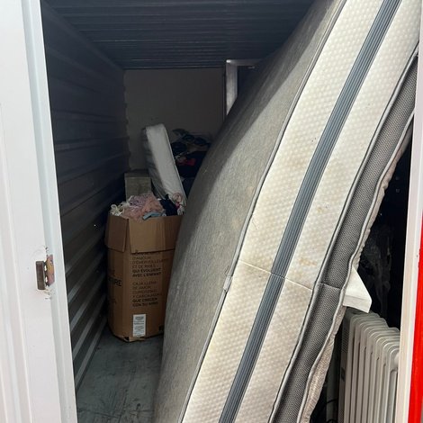 5 x 10 storage unit in Florence, SC