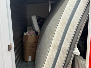 5 x 10 unit in Florence