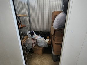 5 x 5 storage unit in Springfield, MA