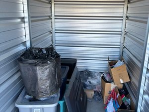 5 x 10 unit in Winterville