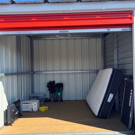 10 x 10 storage unit in Florence, SC