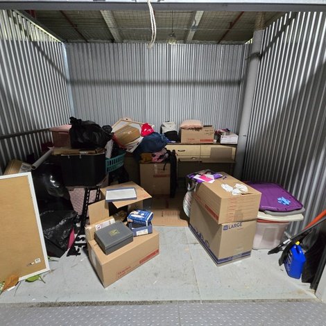 11 x 9 storage unit in Fall River, MA