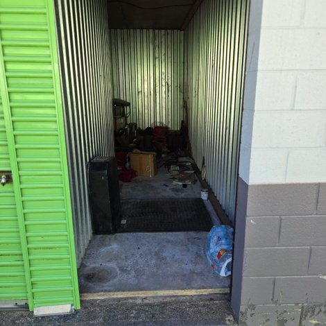 10 x 15 storage unit in Shrewsbury, MA