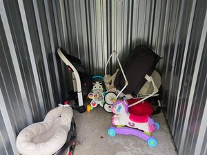 5 x 10 storage unit in Merrimack, NH