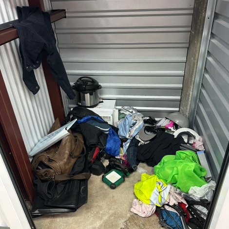 5 x 5 storage unit in Melrose Park, IL