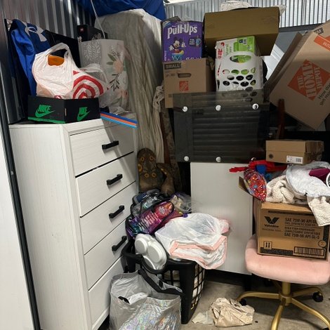 10 x 10 storage unit in Melrose Park, IL
