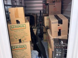 5 x 10 unit in Des Plaines