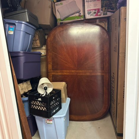 10 x 10 storage unit in Des Plaines, IL