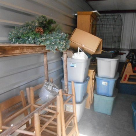 10 x 20 storage unit in NE Rome, GA