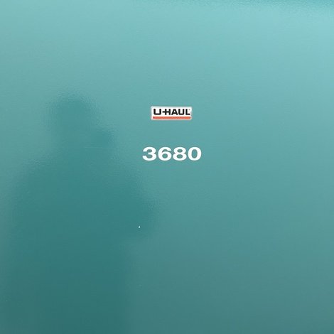 5 x 5 storage unit in Oakland, CA