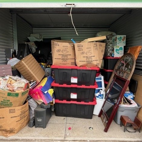 10 x 10 storage unit in Worcester, MA