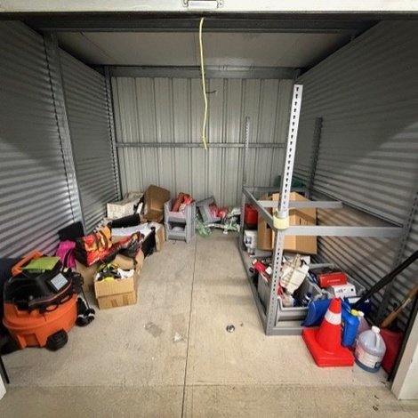 10 x 10 storage unit in Worcester, MA
