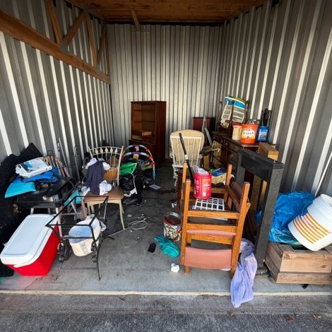 10 x 15 storage unit in Dry Ridge, KY