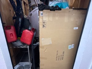 5 x 8 storage unit in Murfreesboro, TN