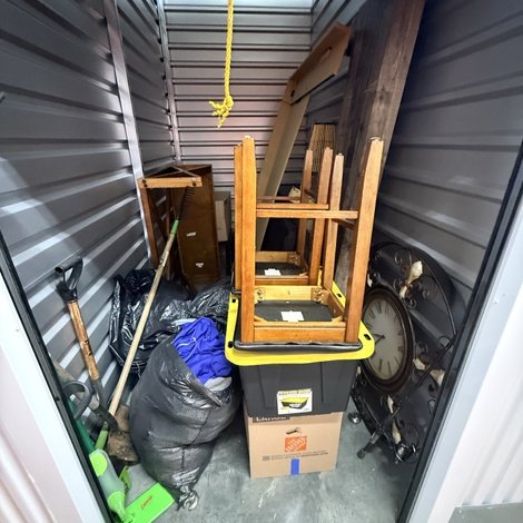 5 x 10 storage unit in Murfreesboro, TN