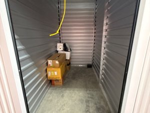5 x 10 storage unit in Murfreesboro, TN
