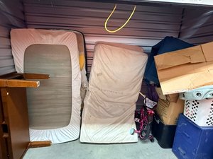 10 x 5 storage unit in LaVergne, TN