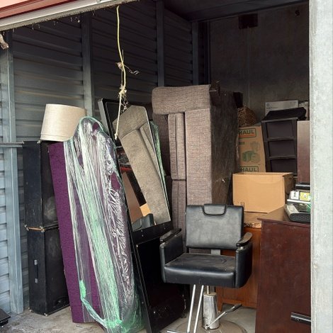 10 x 10 storage unit in McDonough, GA