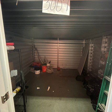 10 x 10 storage unit in Yonkers, NY