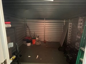 10 x 10 storage unit in Yonkers, NY