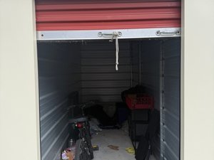 5 x 14 storage unit in Bunnell, FL