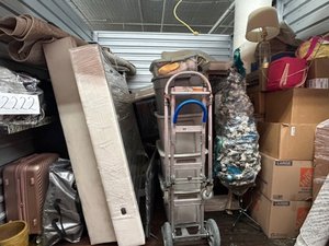 10 x 10 storage unit in Yonkers, NY