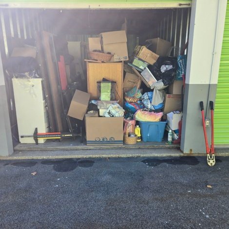 10 x 20 storage unit in Derry, NH