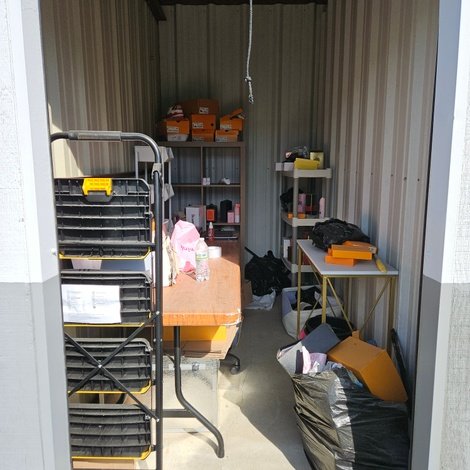5 x 10 storage unit in Pocasset, MA