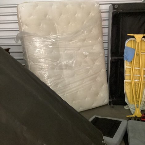 10 x 15 storage unit in St. Louis, MO