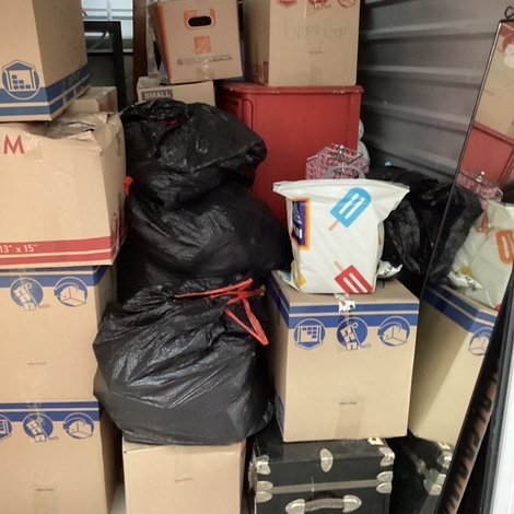 10 x 10 storage unit in St. Louis, MO