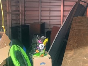 10 x 10 storage unit in Rte 3 Tilton, NH