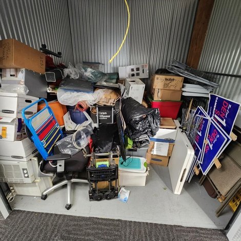10 x 8 storage unit in Somerville, MA