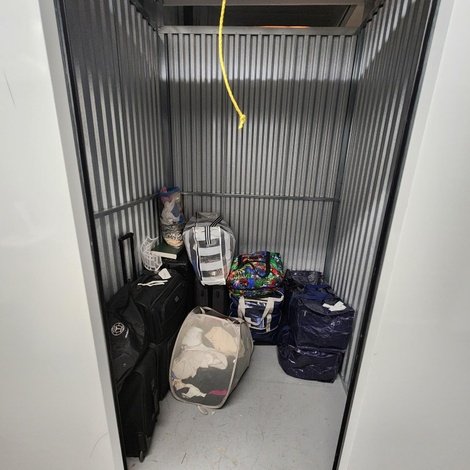 5 x 5 storage unit in Somerville, MA
