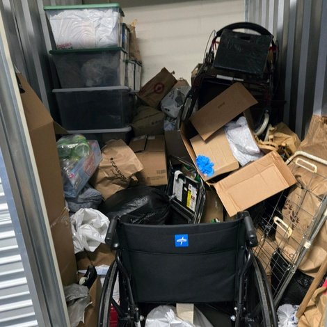 8 x 10 storage unit in Newton, MA